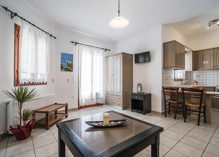 Elaida Apartments