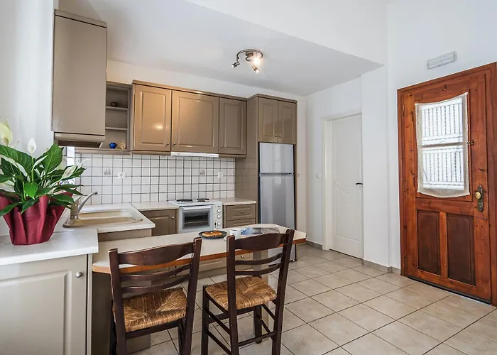 Elaida Apartments